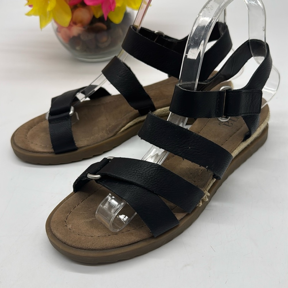 a.n.a. Black Flat Sandals Size 6.5 MCS7285N